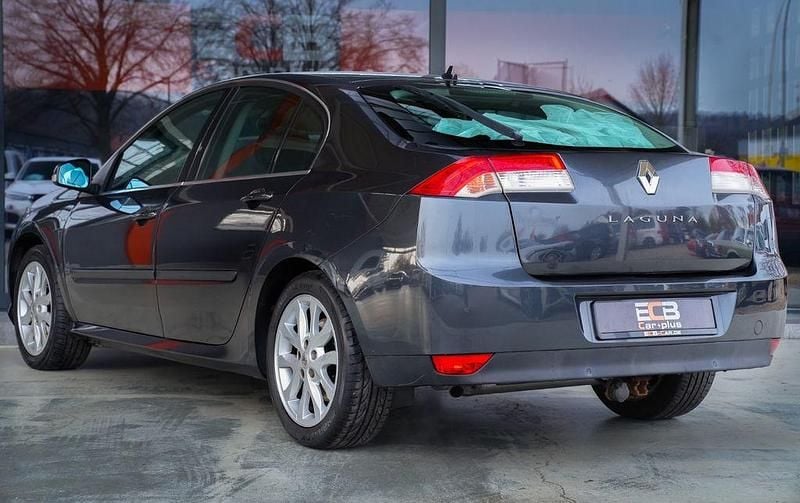 Gebraucht Renault Laguna III Dynamique 140 PS (102 kW) 2008 Grau Limousine