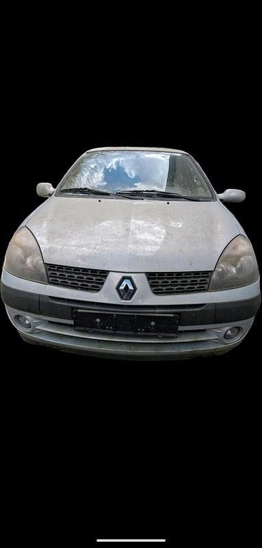 Second-hand Renault Clio II 2003 Gri Hatchback