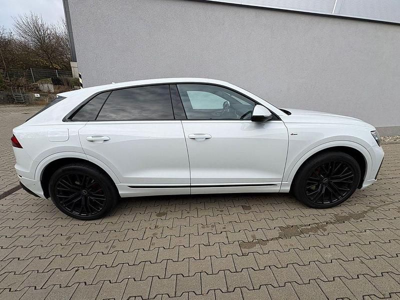 Gebraucht Audi Q8 S-Line 286 PS (210 kW) 2025 Weiß SUV