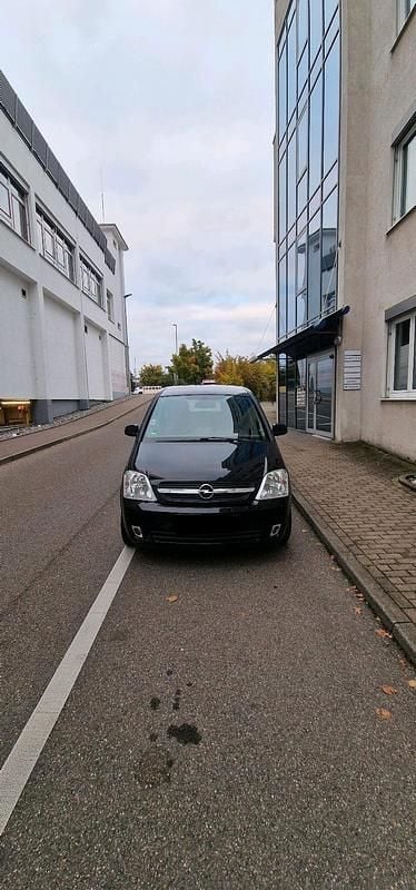 Silber Gebraucht 2006 Opel Meriva Van / Kleinbus | 2.200 € (Fairer Preis) - Bild 1/4