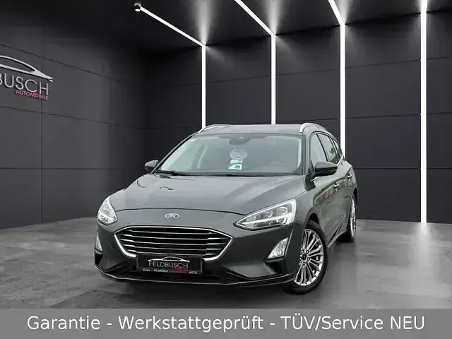 Gebraucht Ford Focus Titanium 81 PS (59 kW) 2019 Andere Limousine