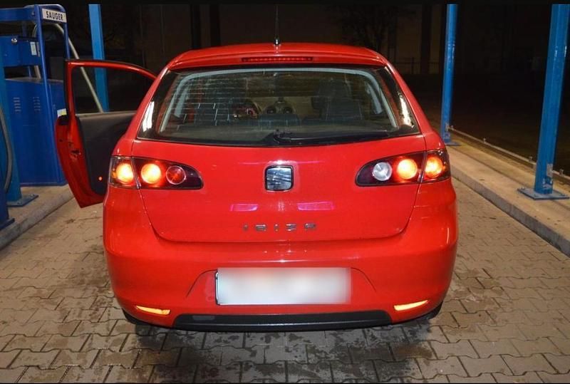 Gebraucht Seat Ibiza 86 PS (63 kW) 2008 Rot Kleinwagen