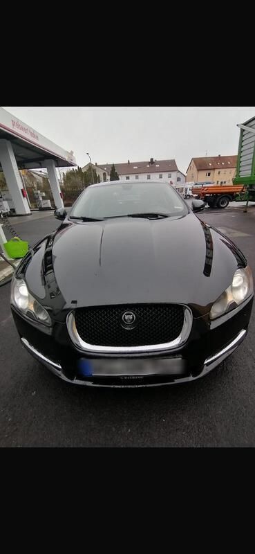 Schwarz Gebraucht 2010 Jaguar XF Luxury Limousine | 7.600 € (Teuer) - Bild 1/4