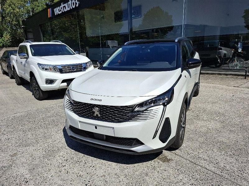 Weiß Gebraucht 2022 Peugeot 5008 Van / Kleinbus | 22.385 € (Superpreis) - Bild 1/4