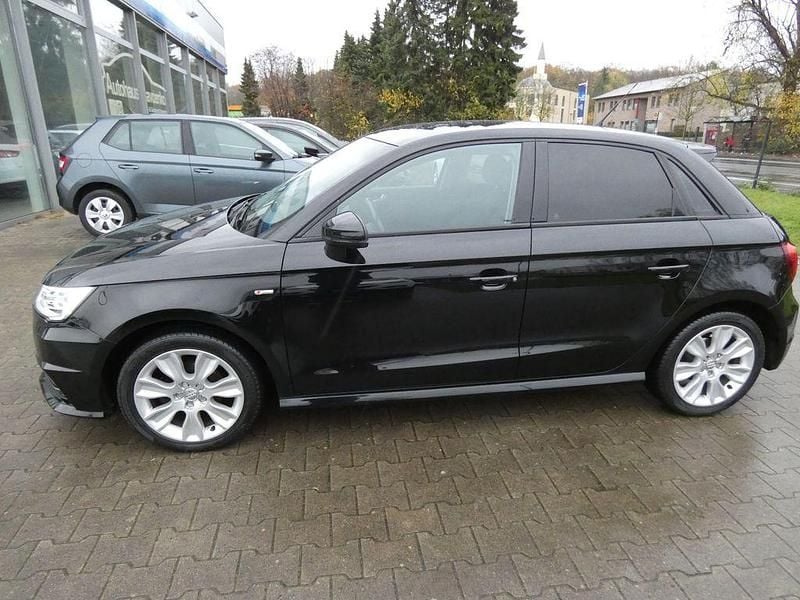 Schwarz Gebraucht 2017 Audi A1 Sportback S-Line Kleinwagen | 11.990 € (Guter Preis) - Bild 1/4