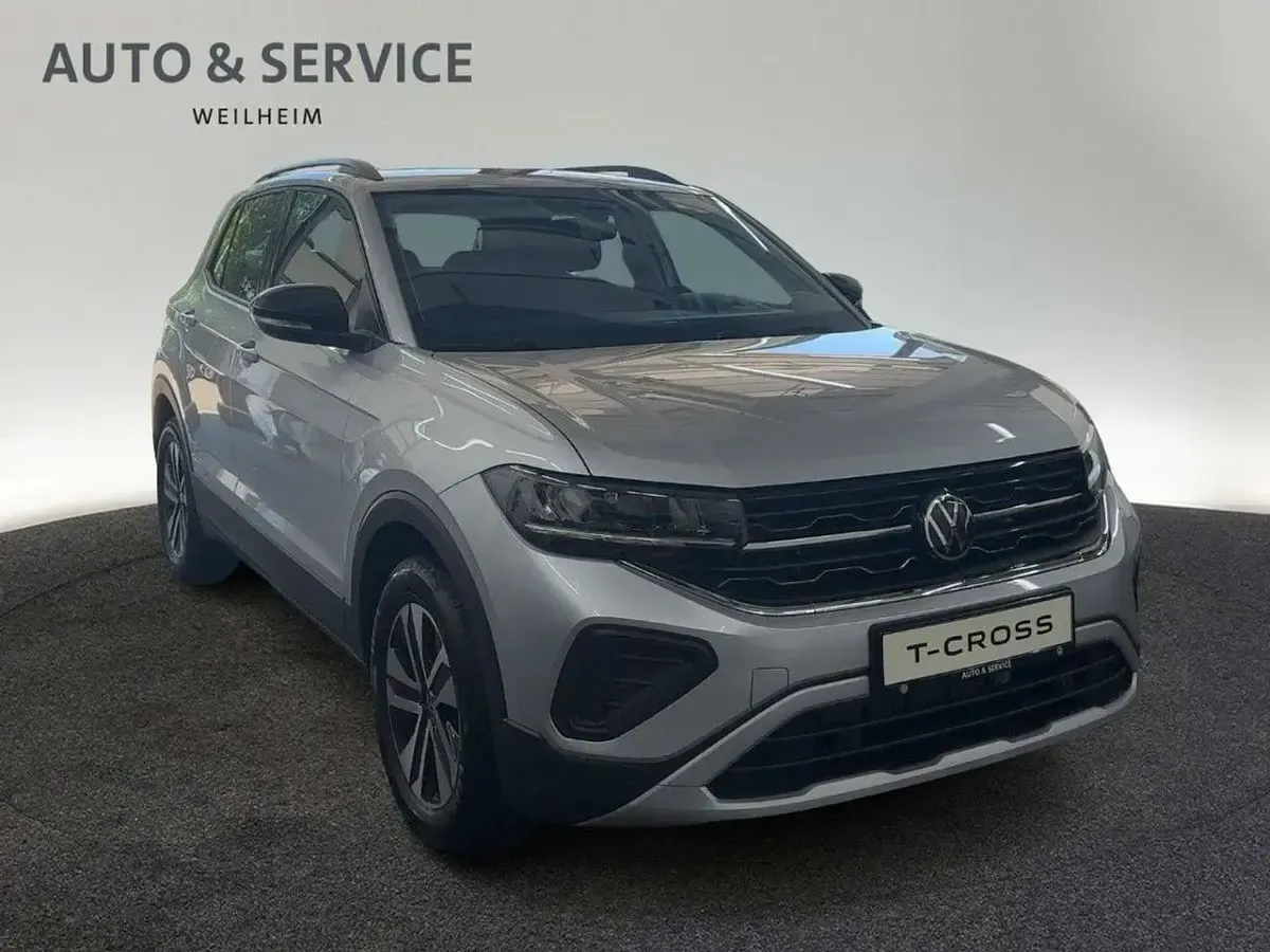 Neu VW T-Cross Life 116 PS (85 kW) 2026 Reflexsilber metallic SUV