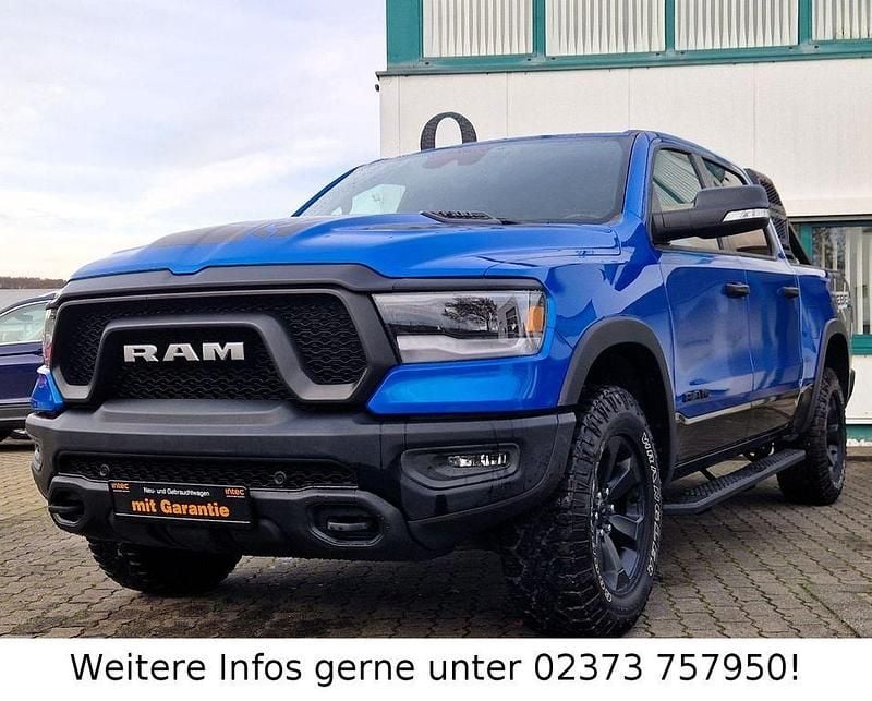 Blau Gebraucht 2023 Dodge Ram Abholung | 49.990 € (Guter Preis) - Bild 1/4