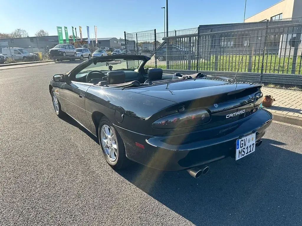 Gebraucht Chevrolet Camaro 193 PS (141 kW) 1999 Schwarz Cabrio
