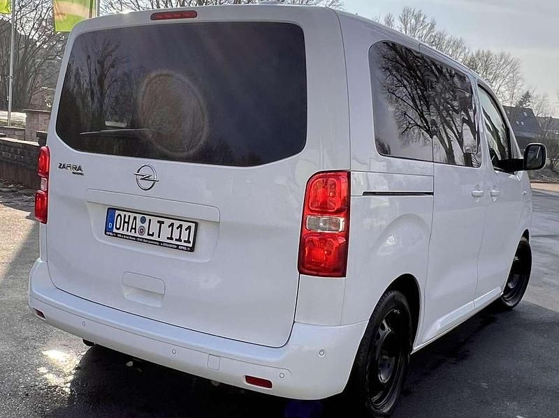 Gebraucht Opel Zafira 177 PS (130 kW) 2019 Weiß Van / Kleinbus