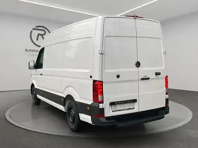 Gebraucht VW Crafter 140 PS (102 kW) 2025 Weiss Van