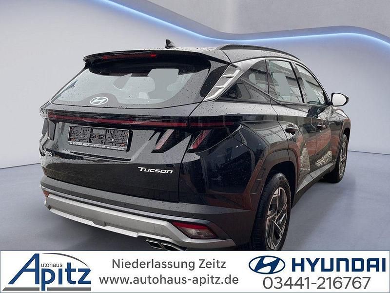 Neu Hyundai Tucson Select 150 PS (110 kW) 2026 Schwarz SUV