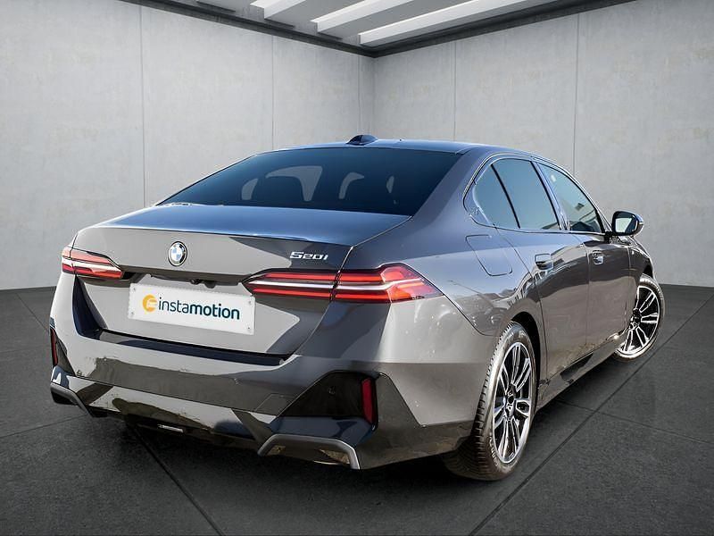 Gebraucht BMW 520 190 PS (139 kW) 2024 Grau Limousine