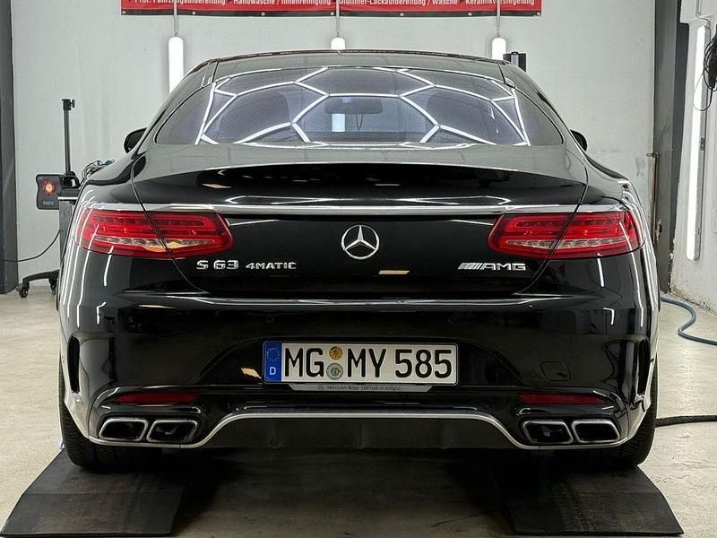 Schwarz Gebraucht 2015 Mercedes S63 AMG AMG Coupé | 47.150 € (Superpreis) - Bild 1/4