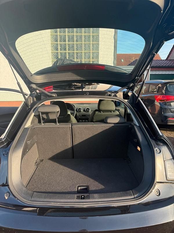 Usata Audi A1 86 CV (63 kW) 2011 Nero Utilitaria