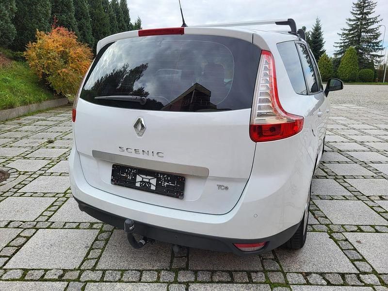 Gebraucht Renault Scénic III Authentique 116 PS (85 kW) 2016 Van / Kleinbus