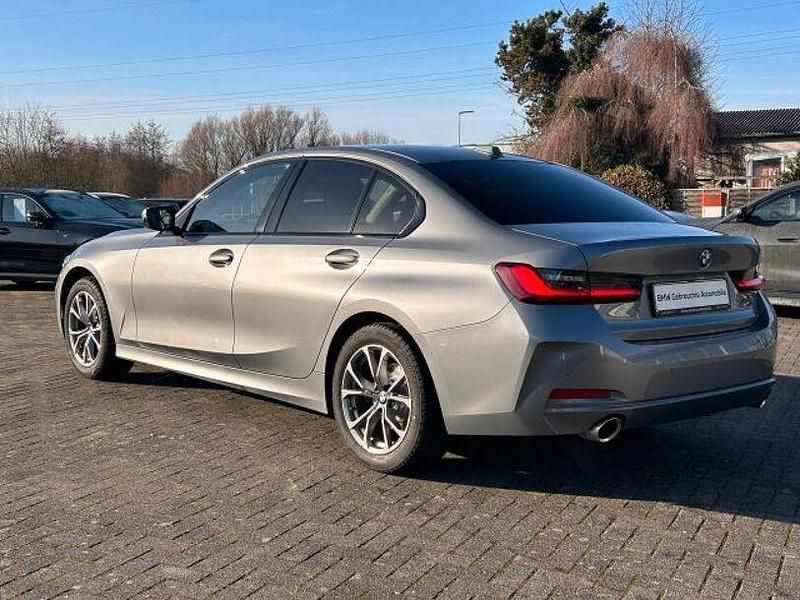 Gebraucht BMW 320 Shadowline 184 PS (135 kW) 2023 Skyscraper grau metallic Limousine