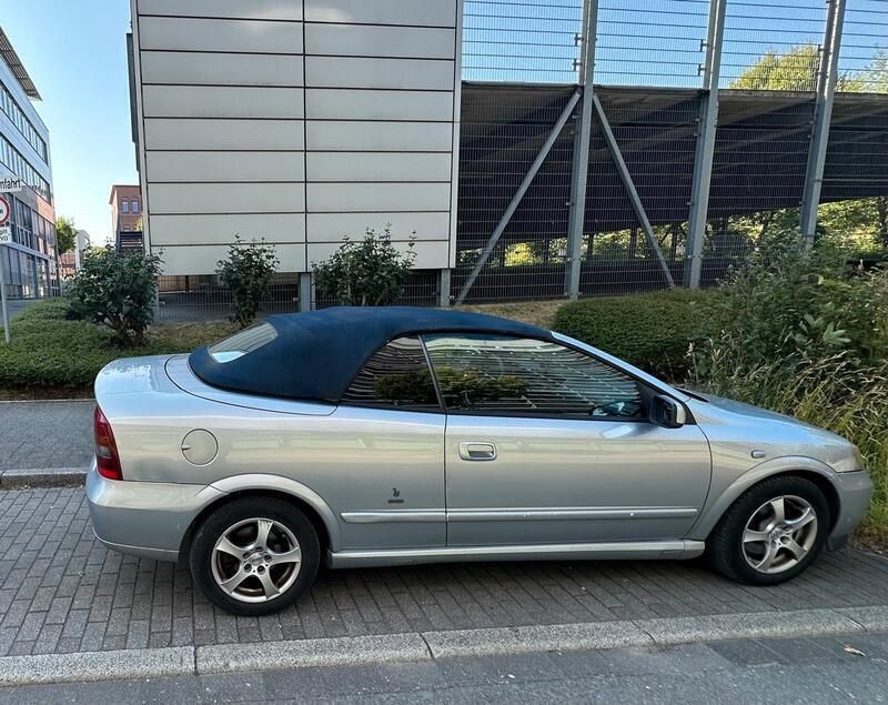 Grau Gebraucht 2003 Opel Astra Cabriolet Cabrio | 1.700 € (Fairer Preis) - Bild 1/2