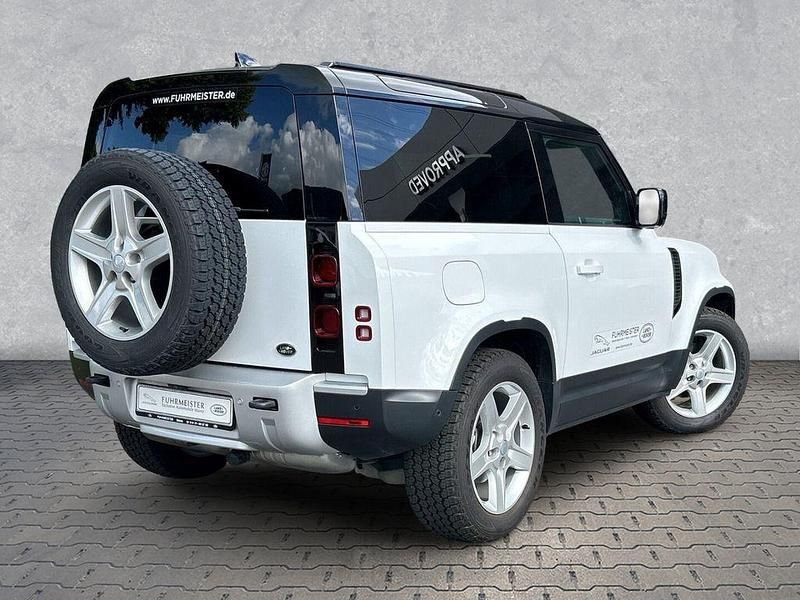 Gebraucht Land Rover Defender SE 249 PS (183 kW) 2023 Weiß SUV