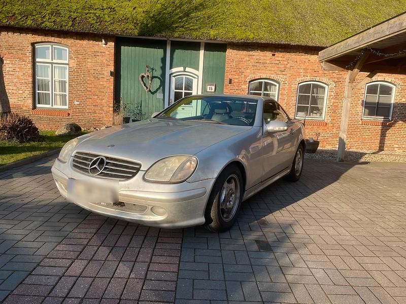Silber Gebraucht 2001 Mercedes 170 Cabrio | 3.750 € - Bild 1/4