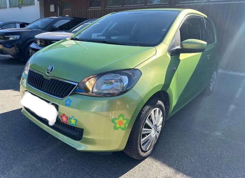 Grün Gebraucht 2012 Skoda Citigo Ambition Kleinwagen | 2.199 € (Fairer Preis) - Bild 1/4