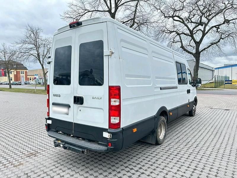Gebraucht Iveco Daily 175 PS (128 kW) 2012 Weiß Van / Kleinbus