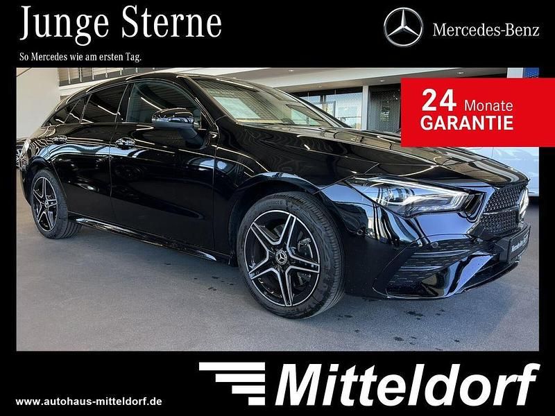Unilack nachtschwarz Gebraucht 2024 Mercedes CLA250e Shooting Brake Advanced Plus Kombi | 39.880 € (Teuer) - Bild 1/4
