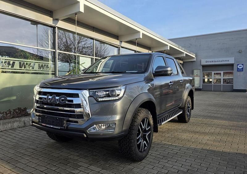 Grau metallic Gebraucht 2024 JAC JS8 SUV | 28.850 € (Fairer Preis) - Bild 1/4