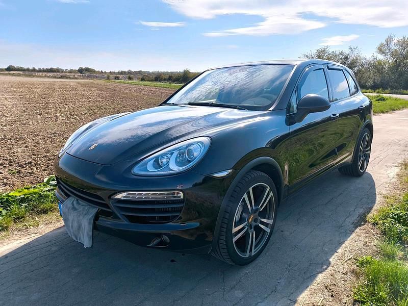 Schwarz Gebraucht 2014 Porsche Cayenne S SUV | 27.990 € (Superpreis) - Bild 1/4