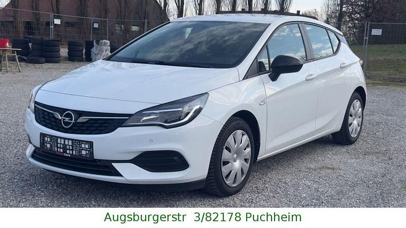 Gebraucht Opel Astra 105 PS (77 kW) 2021 Weiß Limousine
