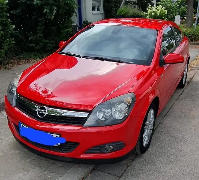 Gebraucht Opel Astra GTC Sport 140 PS (102 kW) 2007 Rot Limousine