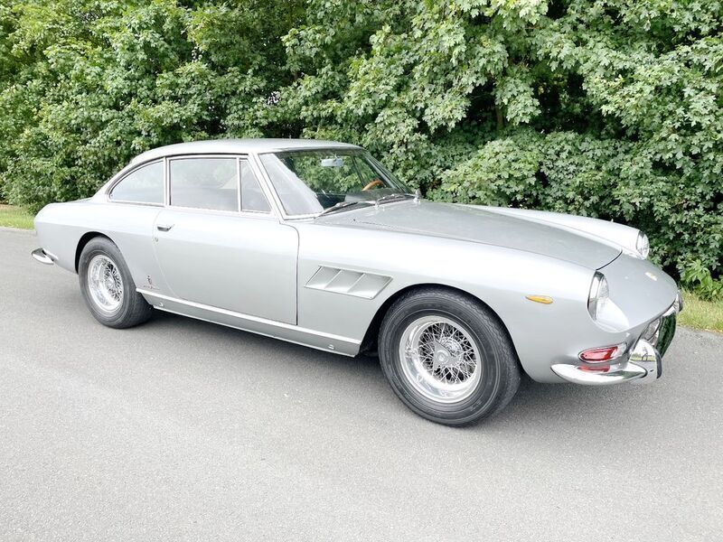 Gebraucht Ferrari 330 300 PS (220 kW) 1966 Silber Coupé