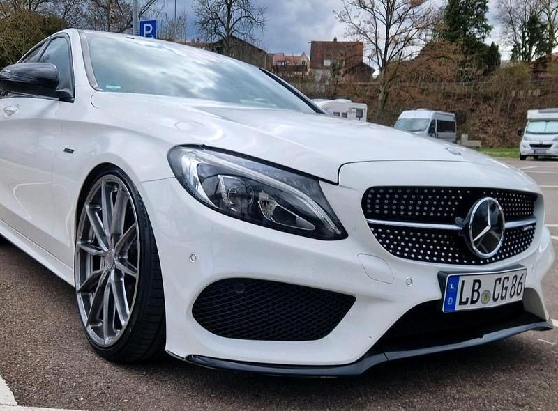 Weiß Gebraucht 2016 Mercedes C450 AMG AMG Limousine | 36.500 € (Etwas zu teuer) - Bild 1/4