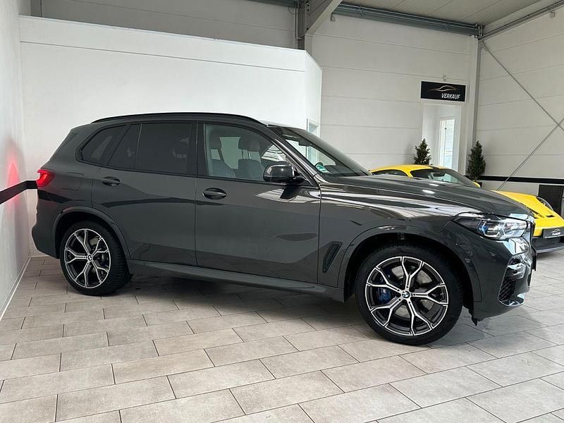 Gebraucht BMW X5 Performance 530 PS (389 kW) 2023 Grau SUV