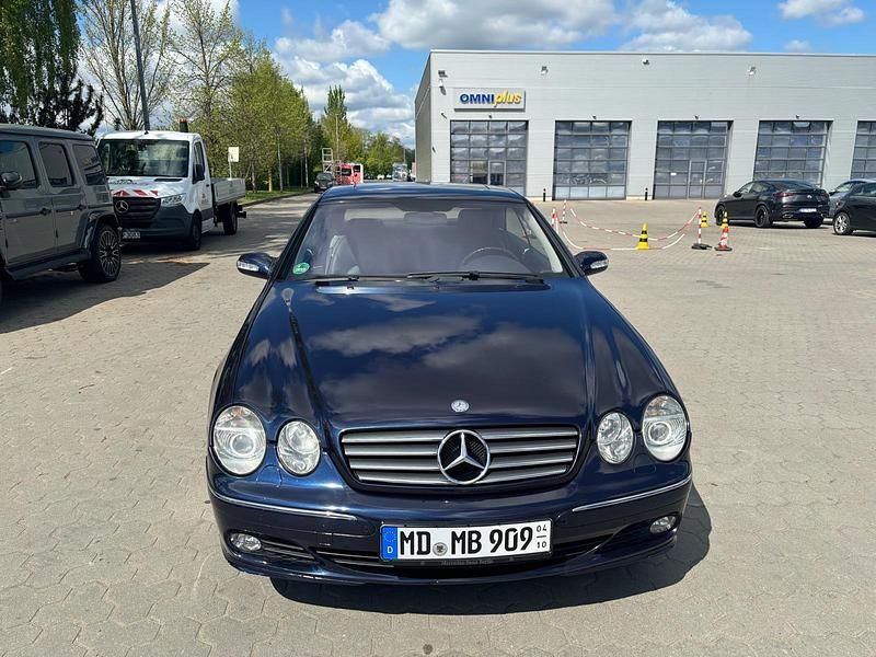 Blau Gebraucht 2002 Mercedes CL500 Coupé | 10.500 € (Teuer) - Bild 1/4