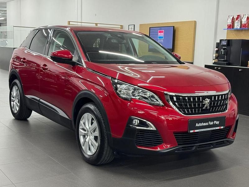 Gebraucht Peugeot 3008 Active 131 PS (96 kW) 2017 Rot SUV