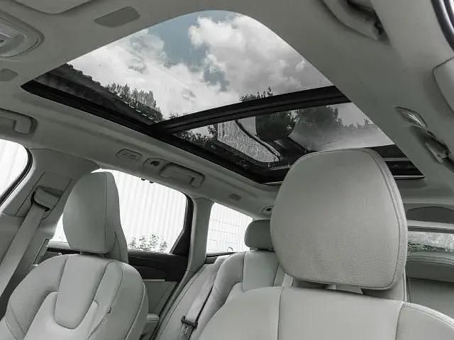 Gebraucht Volvo V90 Inscription 455 PS (334 kW) 2022 Blau Kombi