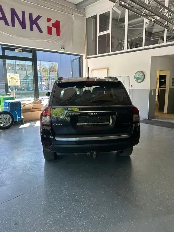Gebraucht Jeep Compass Limited 163 PS (119 kW) 2014 Schwarz SUV