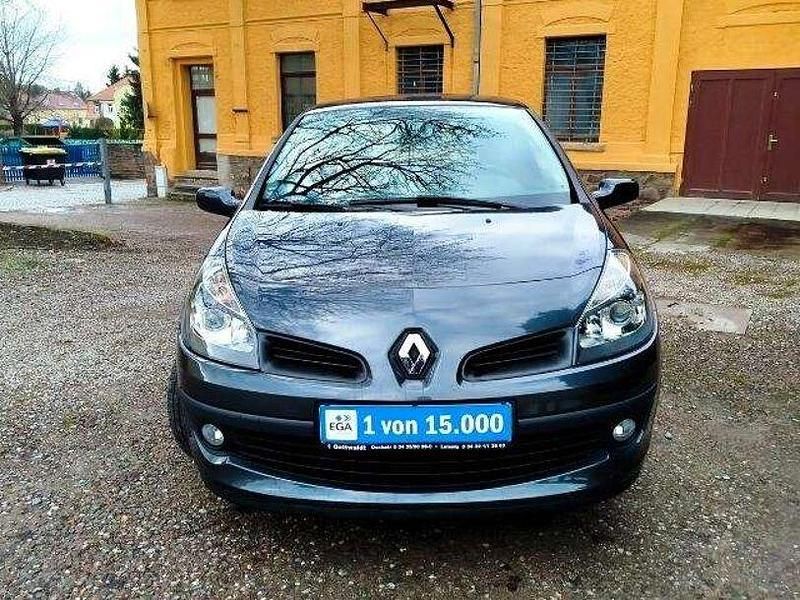 Gebraucht Renault Clio II Dynamique 75 PS (55 kW) 2008 B66  graphit schwarz metallic (metallic) Limousine