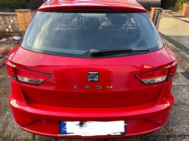 Gebraucht Seat Leon ST Style 116 PS (85 kW) 2019 Rot Kombi