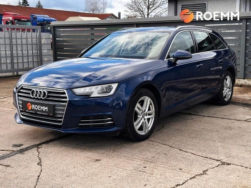 Blau Gebraucht 2018 Audi A4 Sport Kombi | 15.940 € (Fairer Preis) - Bild 1/4