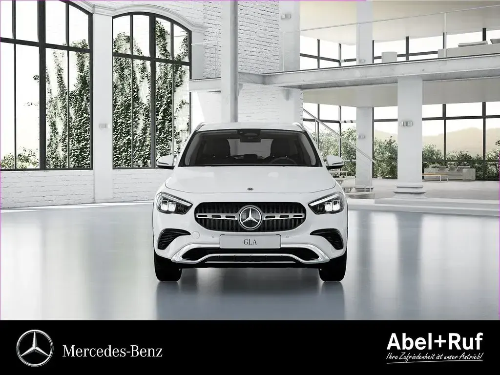 Gebraucht Mercedes GLA250 Progressive 218 PS (160 kW) 2025 Weiß SUV