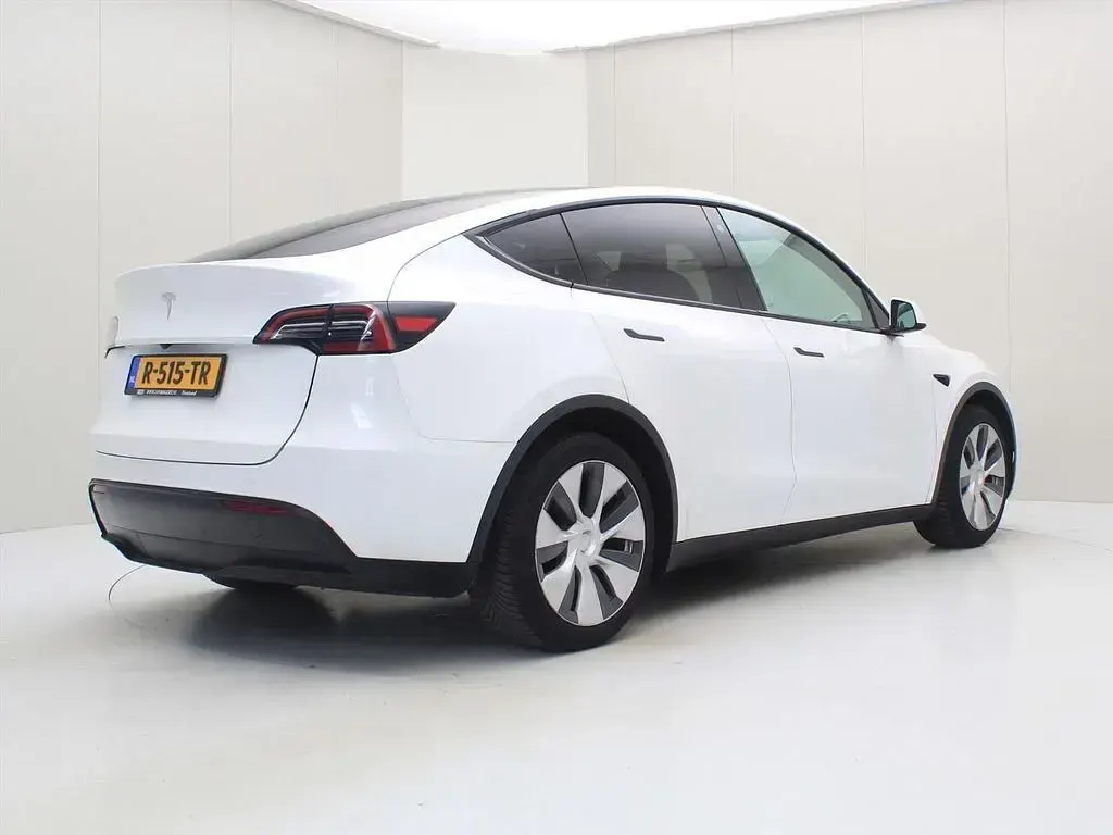 Usata Tesla Model Y Standard Range 250 kW (341 CV) 2022 Bianco SUV