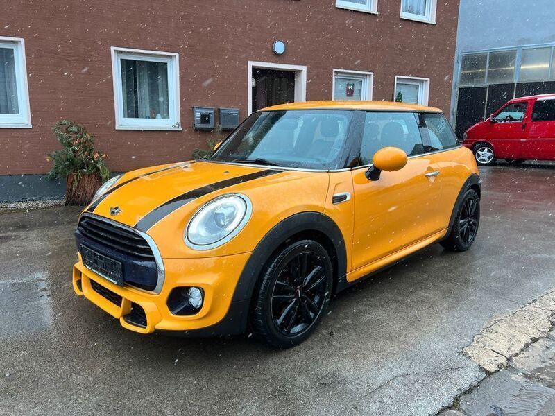 Orange Gebraucht 2017 Mini John Cooper Works Kleinwagen | 12.600 € (Fairer Preis) - Bild 1/4