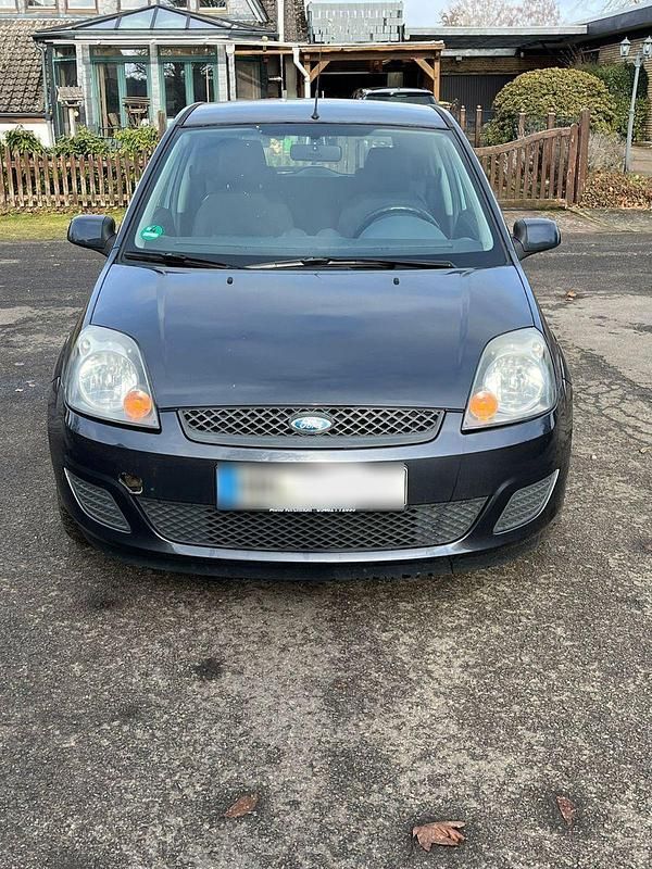 Gebraucht Ford Fiesta 60 PS (44 kW) 2008 Blau Kleinwagen