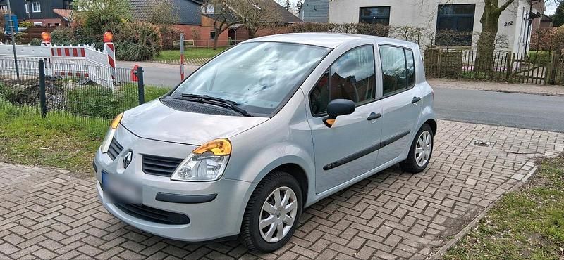 Gebraucht Renault Modus 88 PS (64 kW) 2006 Silber Van / Kleinbus