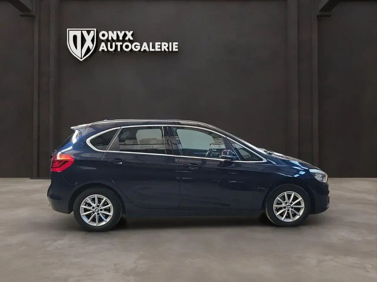 Gebraucht BMW 220 Active Tourer Basis 190 PS (139 kW) 2014 Blau Van / Kleinbus