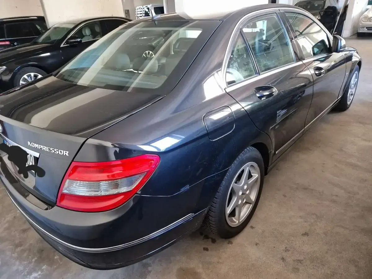 Gebraucht Mercedes C200 184 PS (135 kW) 2008 Limousine