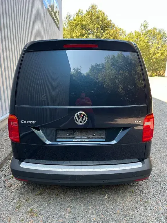 Gebraucht VW Caddy 102 PS (75 kW) 2016 Blau Van / Kleinbus