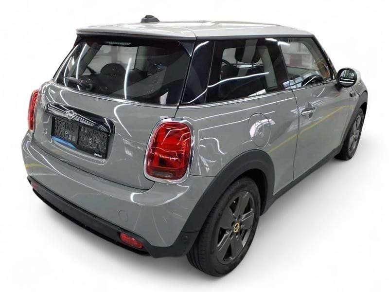 Gebraucht Mini Cooper SE Collection 135 kW (184 PS) 2021 Moonwalk grey (metallic) Kleinwagen