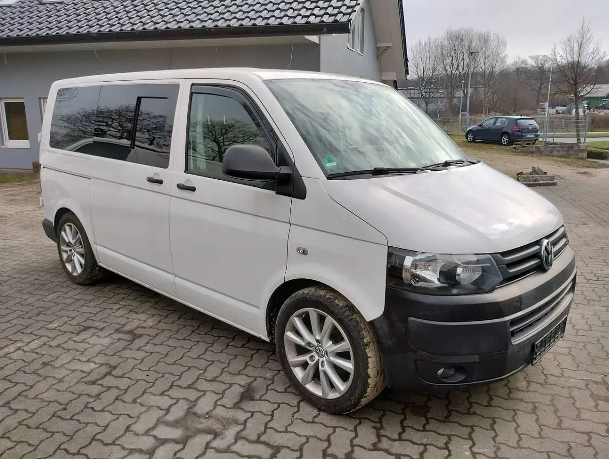 Gebraucht VW T5 114 PS (83 kW) 2014 Weiß Van